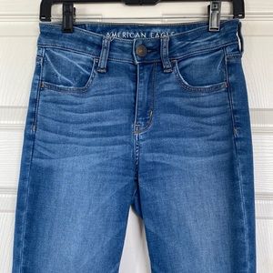 American Eagle Hi-Rise Jegging